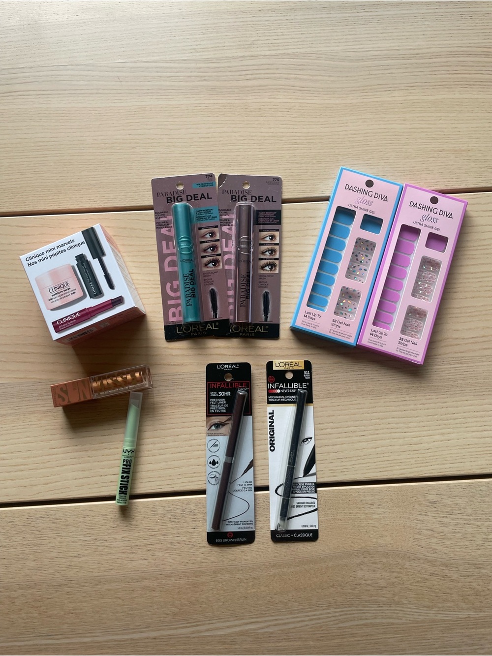 Large Makeup Lot Infallible Eyeliner & Assorted Beauty Accessories Press on Nail